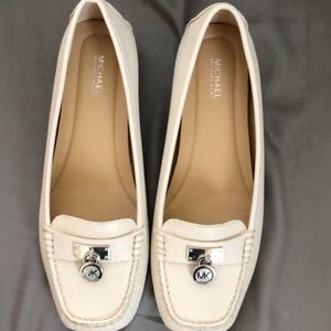 Micheal Kors loafer